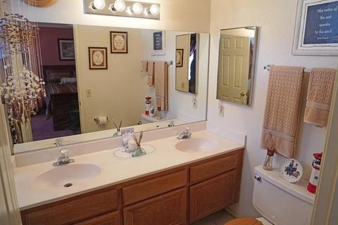 22411 Hurons Ave, Apple Valley, CA 92307 photo 21