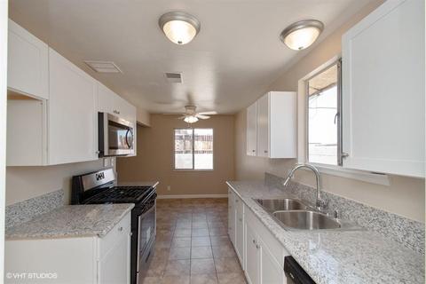 929 Ann St, Barstow, CA 92311 photo 8