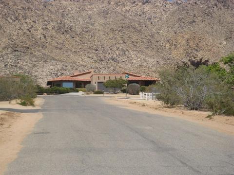 17047 Tiama Rd, Apple Valley, CA 92307 photo 3