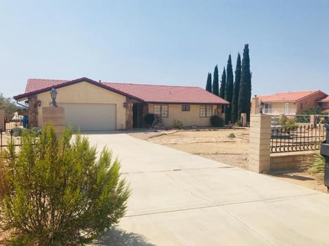 16287 Muni Rd, Apple Valley, CA 92307 photo 2