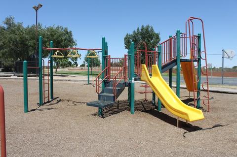 10427 Shangri La Ave, Hesperia, CA 92345 photo 17