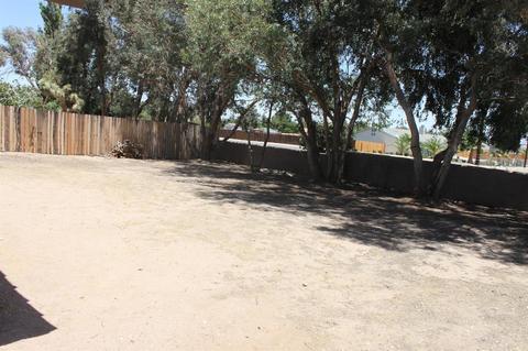 10427 Shangri La Ave, Hesperia, CA 92345 photo 16