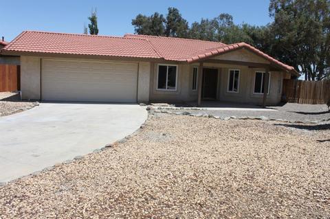 10427 Shangri La Ave, Hesperia, CA 92345 photo 1