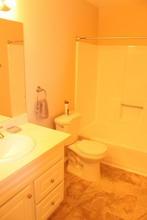 10427 Shangri La Ave, Hesperia, CA 92345 photo 11
