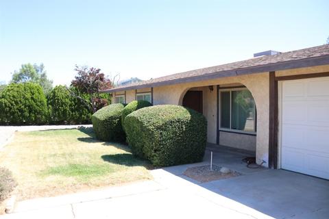 15577 Washoan Rd, Apple Valley, CA 92307 photo 4