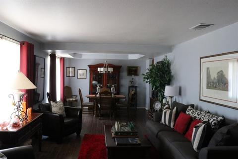 22263 Klickitat Ave, Apple Valley, CA 92307 photo 4