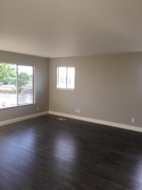 18523 Pacific St, Hesperia, CA 92345 photo 7
