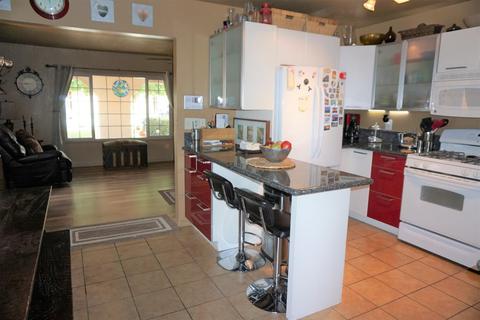 300 Muir Ave, Barstow, CA 92311 photo 14