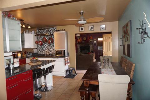 300 Muir Ave, Barstow, CA 92311 photo 11
