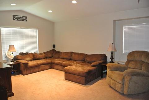 14415 Cedar St, Hesperia, CA 92344 photo 5