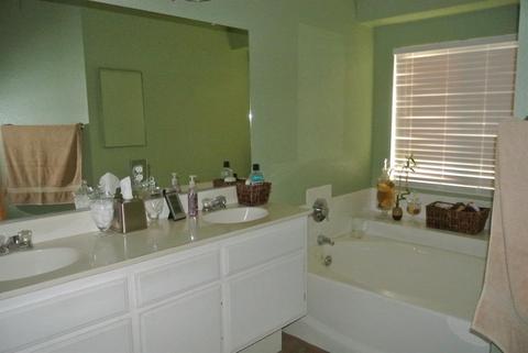 14415 Cedar St, Hesperia, CA 92344 photo 9