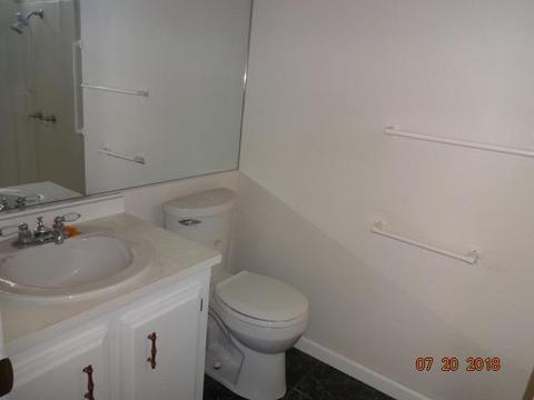 17204 Seaforth St, Hesperia, CA 92345 photo 4