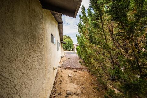 15091 Orchard Hill Ln, Helendale, CA 92342 photo 5