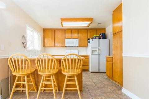 15028 Farmington St, Hesperia, CA 92345 photo 7