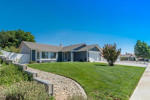 15028 Farmington St, Hesperia, CA 92345 photo 4