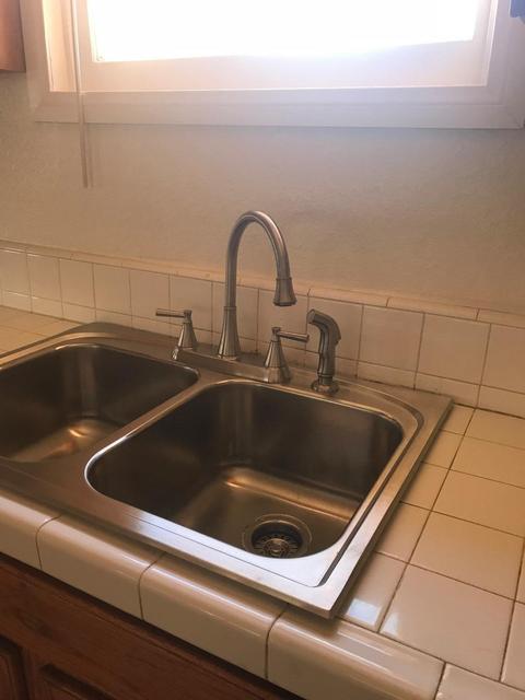 15809 El Centro St, Hesperia, CA 92345 photo 8