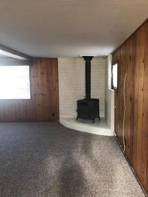 15809 El Centro St, Hesperia, CA 92345 photo 2