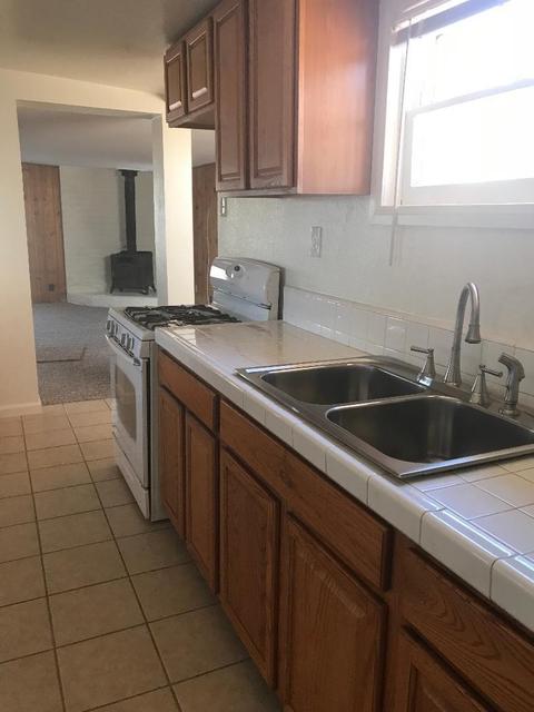 15809 El Centro St, Hesperia, CA 92345 photo 12
