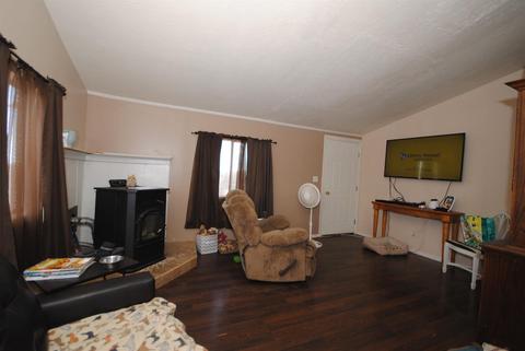 10272 Smith Rd, Phelan, CA 92371 photo 5