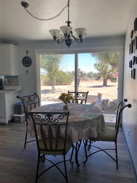 10373 Barbet Rd, Phelan, CA 92371 photo 10