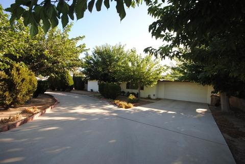 17532 Olive St, Hesperia, CA 92345 photo 1