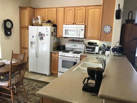 10459 Silverwood Rd, Apple Valley, CA 92308 photo 5