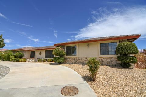 13463 Delaware Rd, Apple Valley, CA 92308 photo 4
