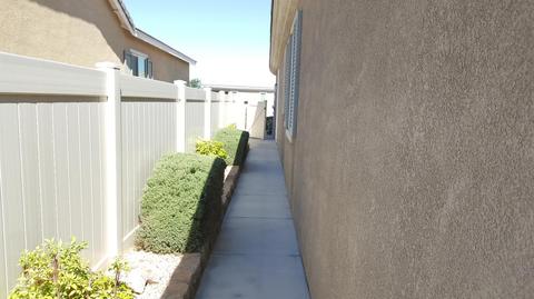 19479 Royal Oaks Rd, Apple Valley, CA 92308 photo 23