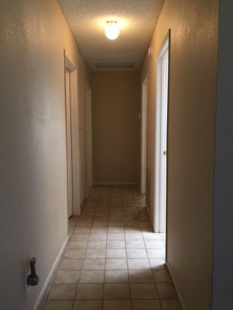 911 Crescent Dr, Barstow, CA 92311 photo 9