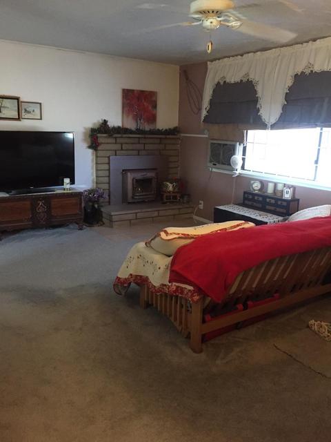 11608 4th Ave, Hesperia, CA 92345 photo 2