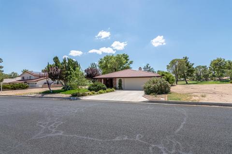 14899 Tournament Dr, Helendale, CA 92342 photo 9
