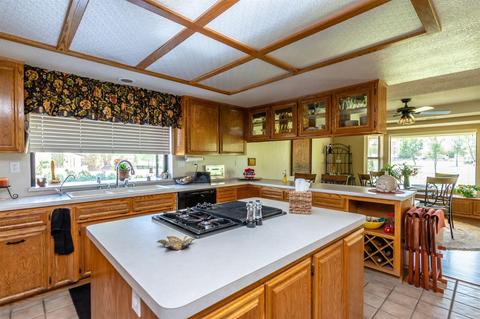 14899 Tournament Dr, Helendale, CA 92342 photo 29