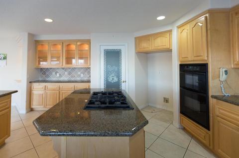 14501 Ironsides Ln, Helendale, CA 92342 photo 12