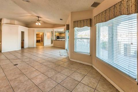 14501 Ironsides Ln, Helendale, CA 92342 photo 7