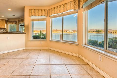 14501 Ironsides Ln, Helendale, CA 92342 photo 9