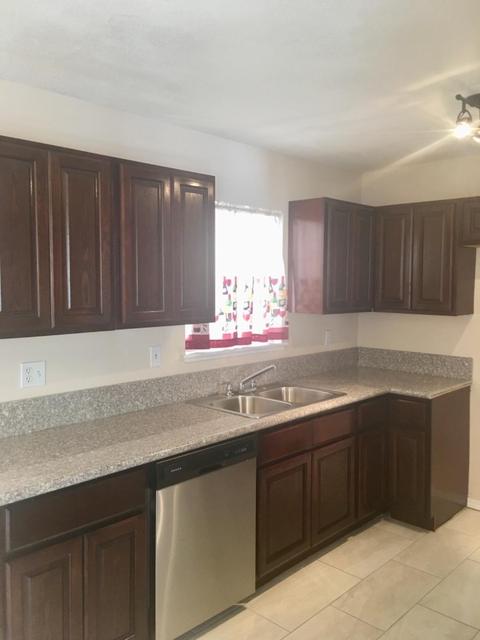 308 Del Mar Ave, Barstow, CA 92311 photo 3
