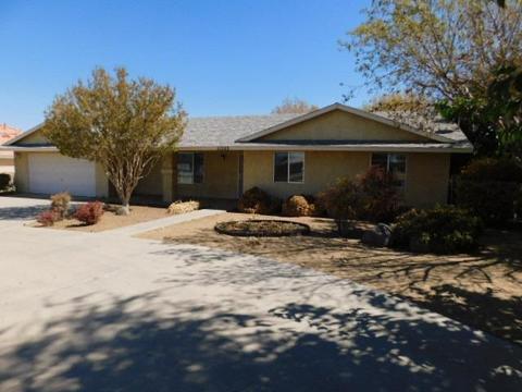 11523 3rd Ave, Hesperia, CA 92345 photo 1