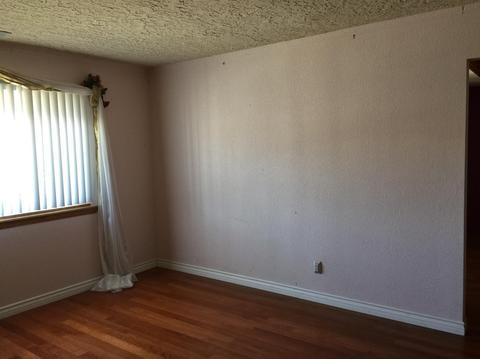16232 Menahka Rd, Apple Valley, CA 92307 photo 3