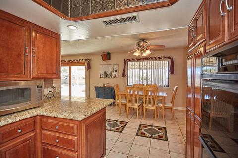 438 Highland Ave, Barstow, CA 92311 photo 12