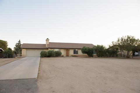16735 Joshua St, Hesperia, CA 92345 photo 2