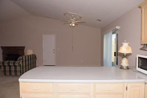 16735 Joshua St, Hesperia, CA 92345 photo 6