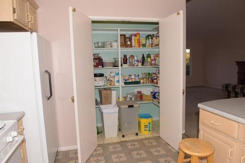 16735 Joshua St, Hesperia, CA 92345 photo 10