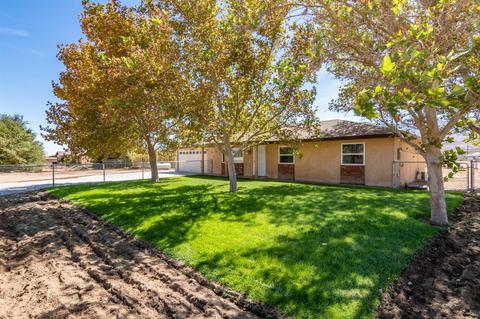 28201 Via Seco St, Apple Valley, CA 92308 photo 42