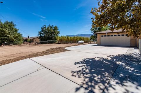 28201 Via Seco St, Apple Valley, CA 92308 photo 41