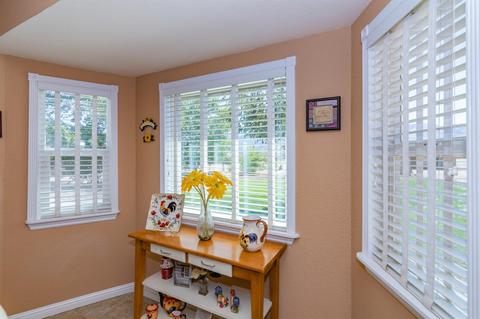 28201 Via Seco St, Apple Valley, CA 92308 photo 7