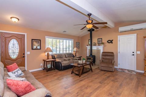 28201 Via Seco St, Apple Valley, CA 92308 photo 3