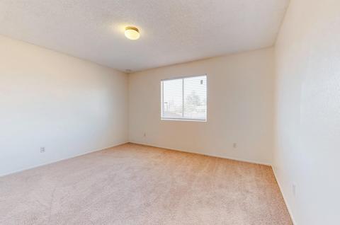13384 Applewood Rd, Apple Valley, CA 92308 photo 13