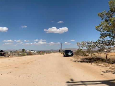 11197 Mills Rd, Apple Valley, CA 92308 photo 7