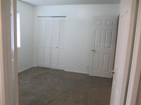 18853 Covina St, Hesperia, CA 92345 photo 15