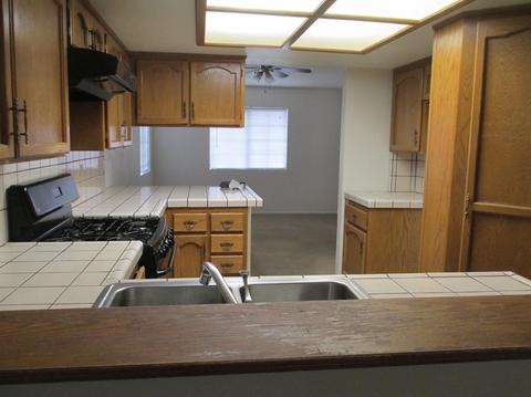 18853 Covina St, Hesperia, CA 92345 photo 10